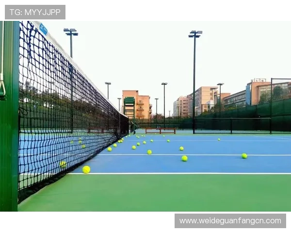 凯发体育网球:网球场地类型详解及不同场地的比赛策略分析 凯发体育网球:网球场地类型详解及不同场地的比赛策略分析